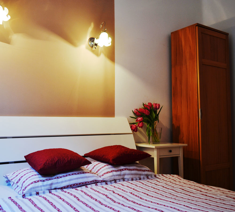 Puffa Hostel Lux Warszawa Eksteriør bilde
