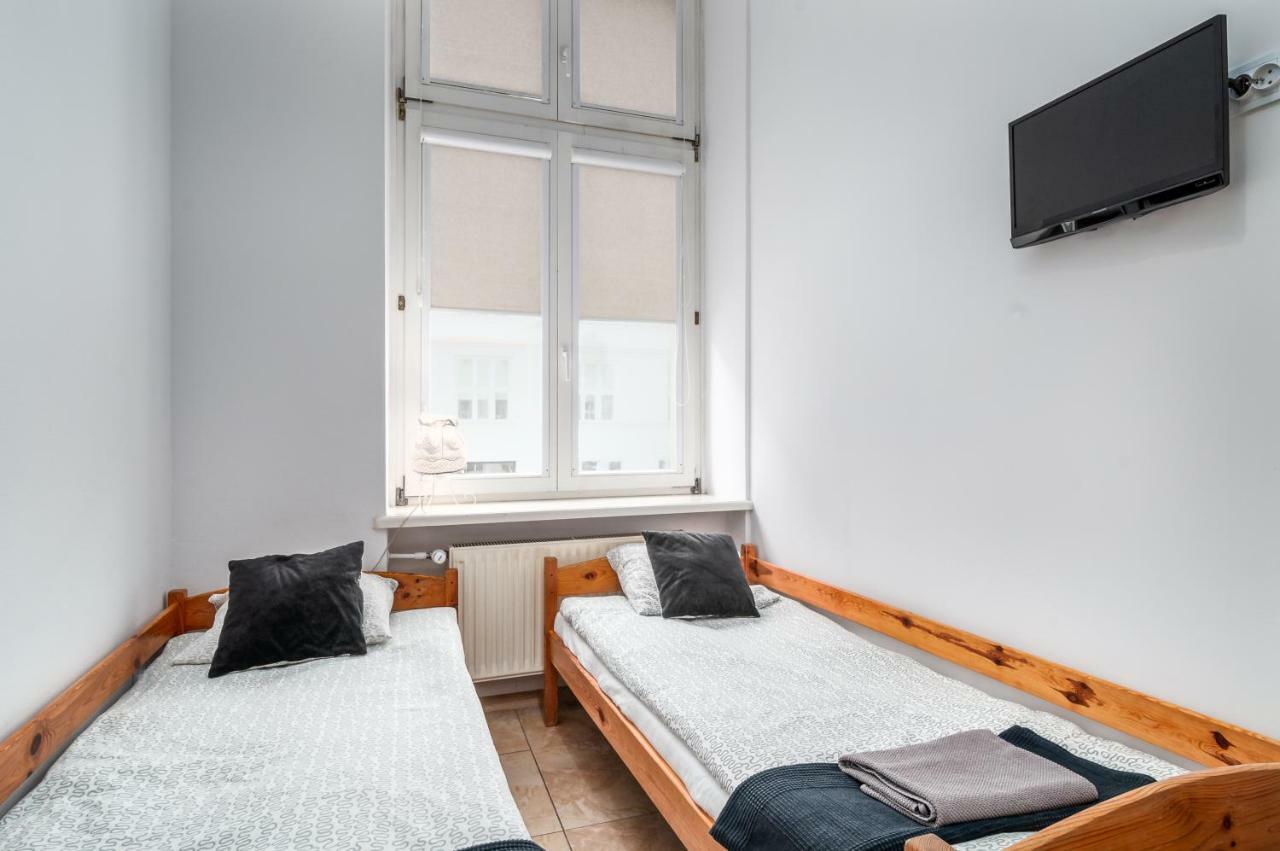 Puffa Hostel Lux Warszawa Rom bilde