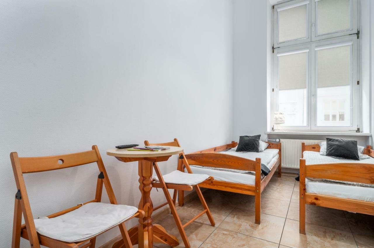 Puffa Hostel Lux Warszawa Eksteriør bilde