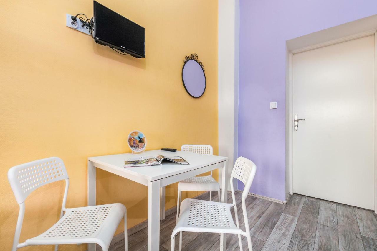 Puffa Hostel Lux Warszawa Eksteriør bilde
